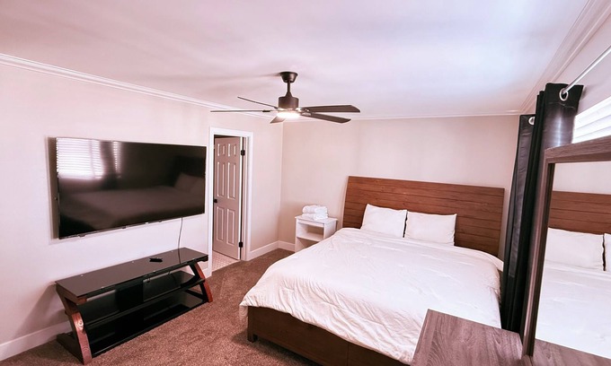Winchester Casa | Habitación grande con baño privado
