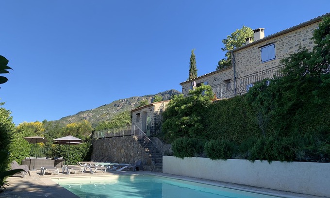 Toudon Casa | Large Sheepfold in the back country of Nice, heated swimming pool, wifi...