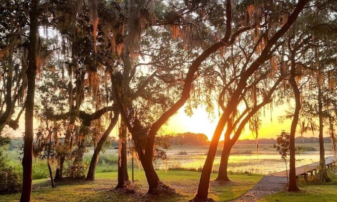 Hernando Casa | Large, spacious 4 BR Lake House w/ private dock- perfect for families!