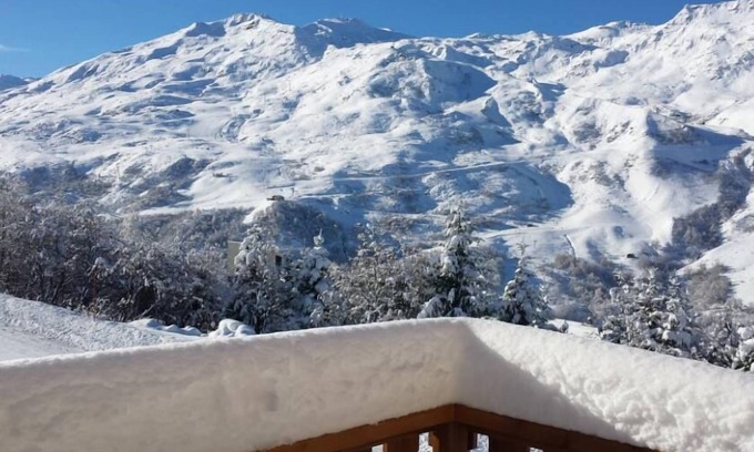 Les Menuires Chalet De Esquí | gran casa de campo amplio en un sitio ideal para practicar deportes de invierno, el verano y la relajación !!