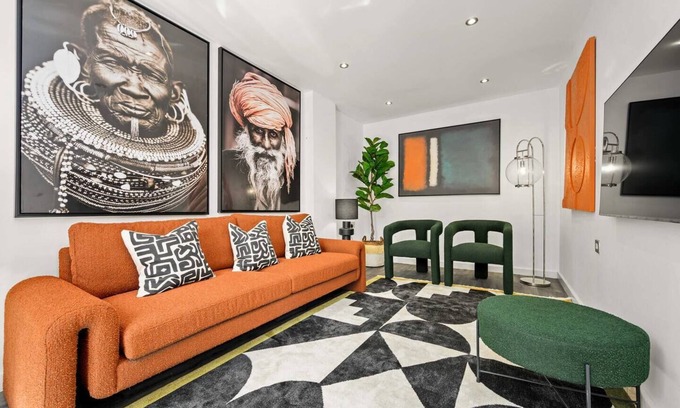 Salford Casa | ★ Elegante y nuevo ★ por C Center & concert Arena ★ Estacionamiento privado ★ 5 dormitorios 3 baños