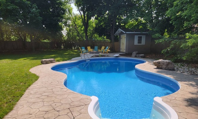 Cambridge Casa | Large suite with king bed, pool, and parking!