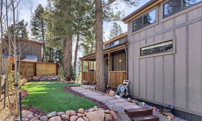 Woodland Park Cabaña | "Large" Tiny Home with HOT TUB perfect for a family get-away or girl's weekend!