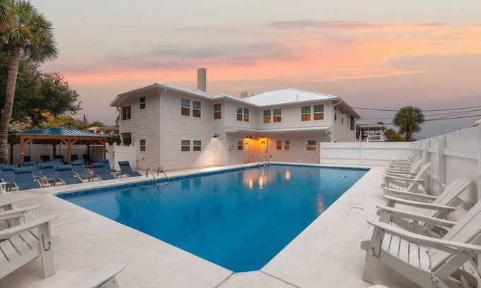 Savannah Beach Villa | Large Tybee Home for 28 Guests, Private Pool, King Beds, 200 ft to Beach, Newly Renovated