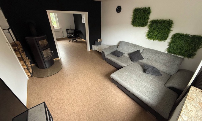 Kuenzell Apartamento | Large vacation apartment with garden and wallbox - pets also welcome