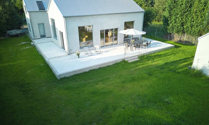 gmina Wolin Casa | Large vacation home on the Baltic Sea, right next to the nature park - 1.4 km to the beach.