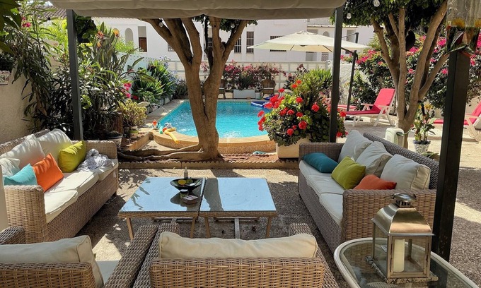 Roquetas de Mar Casa | Large Villa private pool and garden near beach