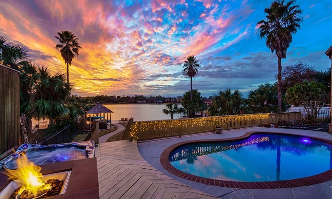 El Lago Casa | Frente al lago con vistas a 5 millas de la NASA y Kemah Boardwalk
