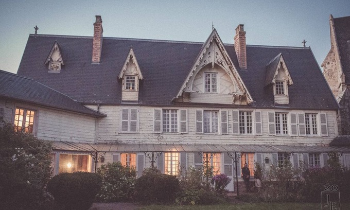 Bouvresse Casa | Large welcoming house, full of character and full of charm.