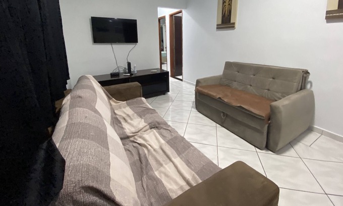 Ponta da Praia Apartamento | Amplio y maravilloso apartamento en Ponta da Praia en Santos, 3 dormitorios, 2 baños.