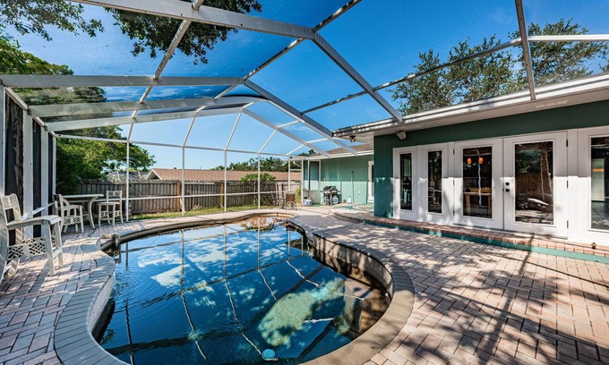 Harbor Hills Casa | Largo Beach Home with private pool