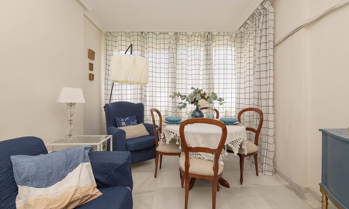 Cádiz Casa | LAS ADELFAS - Fantastic duplex apartment with free WiFi
