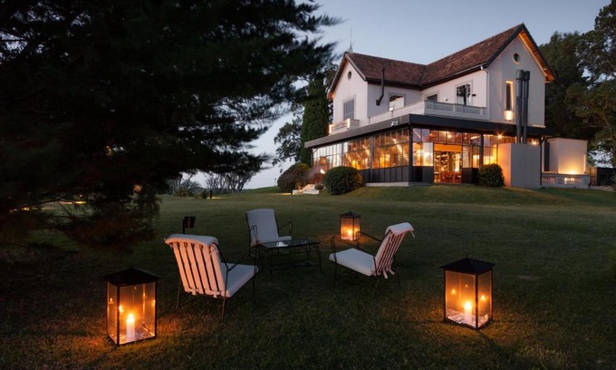 Colonia del Sacramento Hotel | LAS LIEBRES RESTAURANT & HOTEL