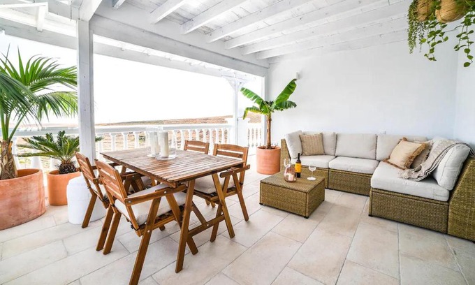 Teguise Apartamento | Las Nieves Suites