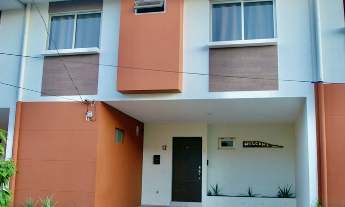 Santa Tecla Casa | Las Pergolas Vacation House 15 min to 🏖& 🏙