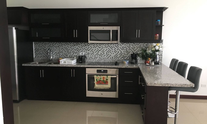 Guachipelín Casa | Las Yagrumas Condo Escazu