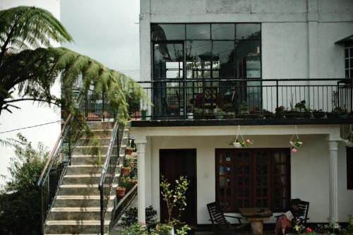 Nuwara Eliya Hotel | Lassana Villa