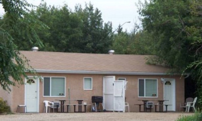 Regina Beach Cabina | Regina Beach, Saskatchewan, Canadá - Last Mountain Getaways - Regina Beach, SK (LMG) - Unidades # 1 y # 2