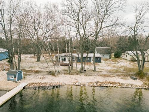Elk Rapids Casa | Latitude Adjustment in Elk Rapids
