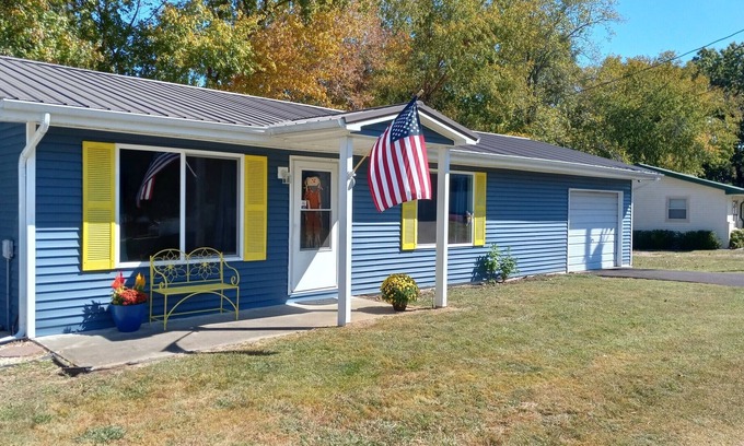 Hardin Casa | Latitude Adjustment Kentucky Lake