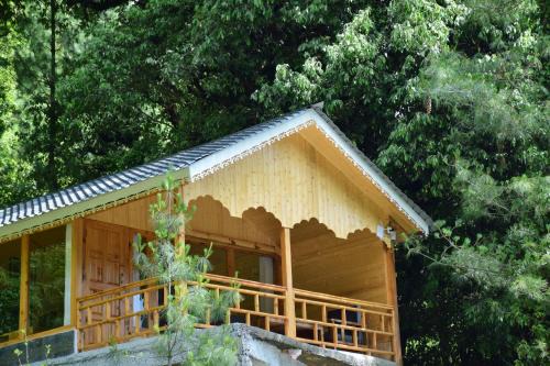 Banjar Cabina | Latos tree house tandi