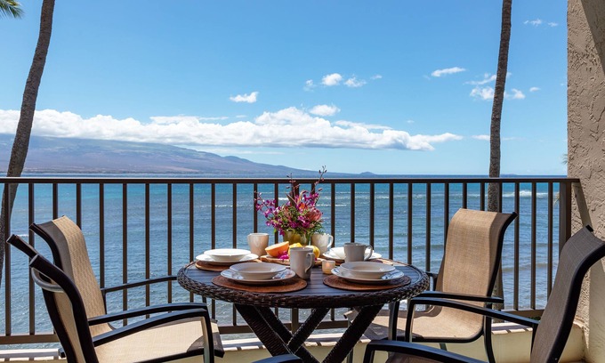 Maalaea Condominio | Maui 5 RESEÑAS DE ESTRELLAS Sala de estar de Prime Prime Ocean Ocean Front * Lauloa 306 *