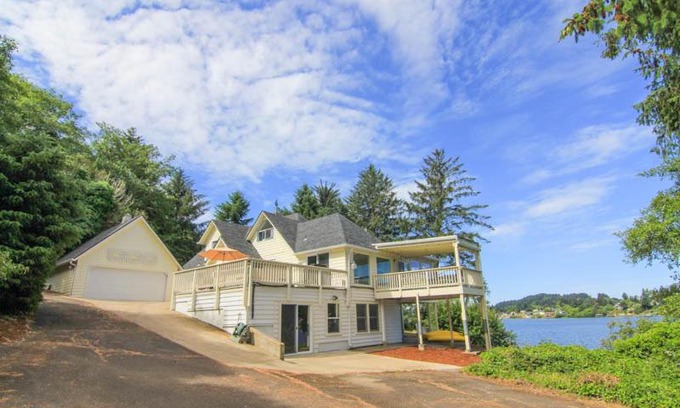 Otis Casa | Laurel Haven Home