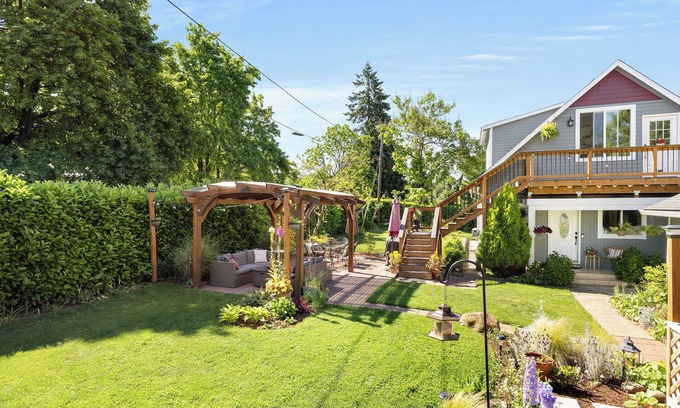 Cully Casa | Laurel House : Un oasis urbano tranquilo y privado