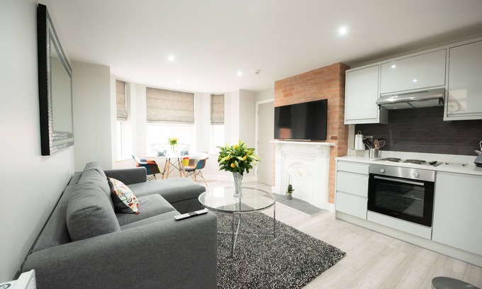 Reading Apartamento | Laurel House