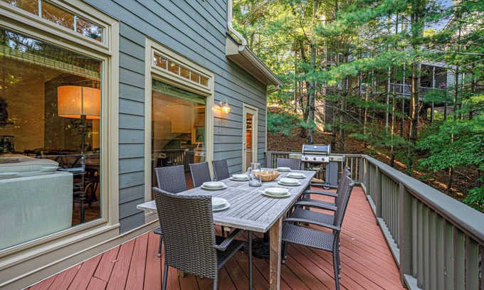 Big Canoe Cabina | Laurel Landing Lodge - Big Canoe GA