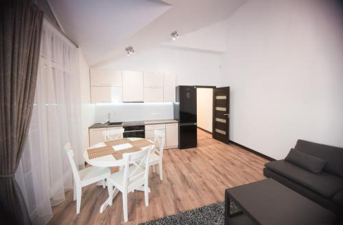 Ukmerge Apartamento | Laurentroom Park&Fountain