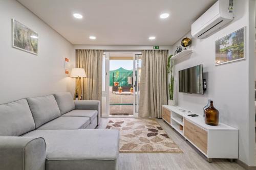 Sao Vicente Apartamento | Laurissilva Lodge, By OP
