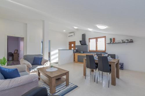 Vizinada Casa | Lavanda Oklen
