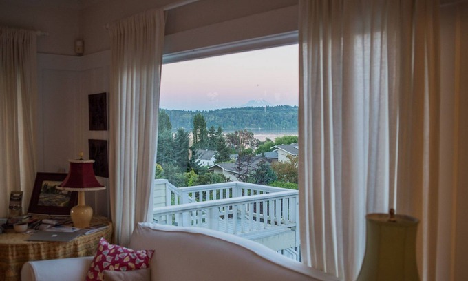 Vashon Island Otro | Lavender Hill Farm House con vistas, jardines, a pie de la playa