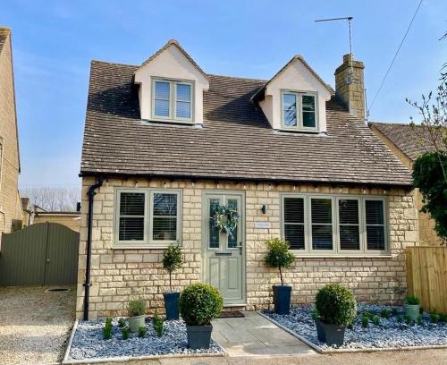 Bourton Casa | Lavender Lodge Bourton