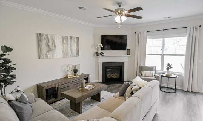 Lexington Casa | Lavish 4BR/3BA Home with Pool, Grill, Video Games, King Bed