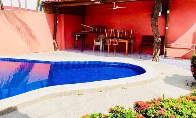 Esterillos Este Casa | Casa de playa de lujo - piscina y espectaculares vistas del atardecer