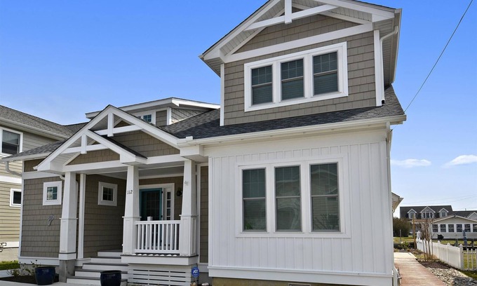 South Bethany Harbor Casa | Lavish Canl Front Property in Bethany Beach!