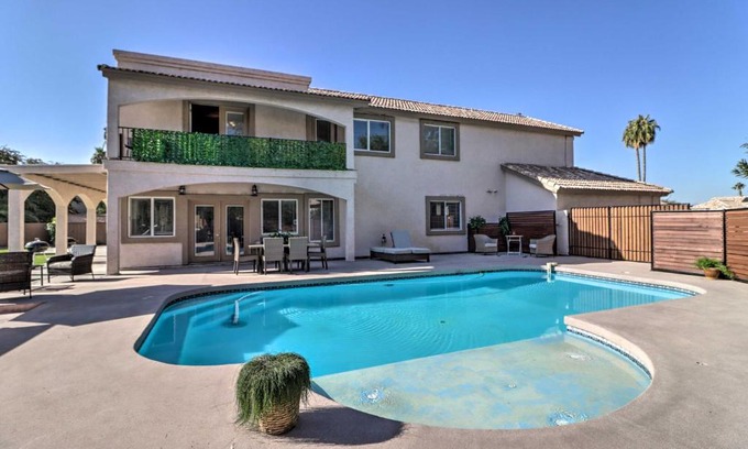 Las Vistas Casa | Lavish Family Escape with Game Room in Avondale!