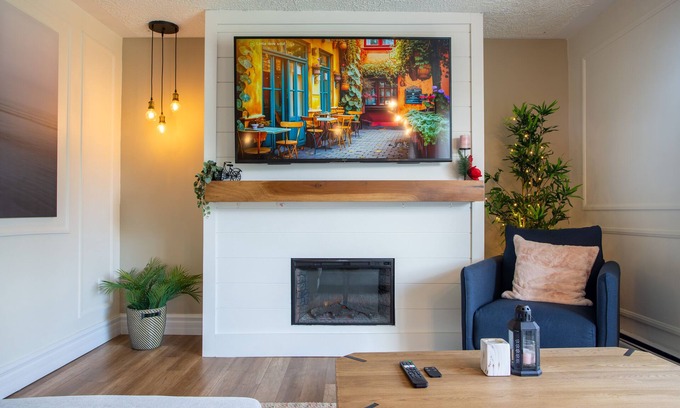 Lower Sackville Casa | Lavish Retreat: Serene Getaway in Lower Sackville