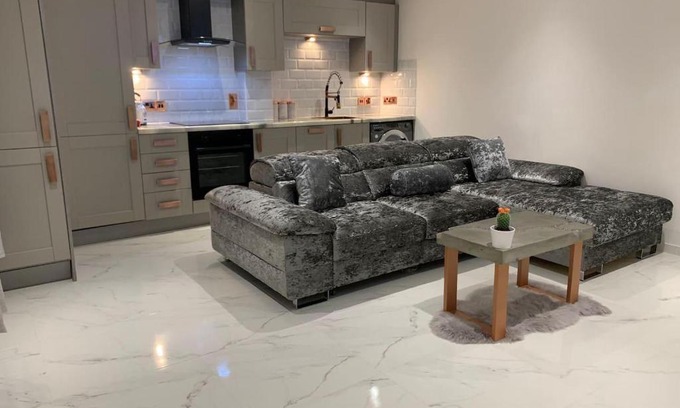Bury St Edmunds Apartamento | Lavish The Marble Apartment