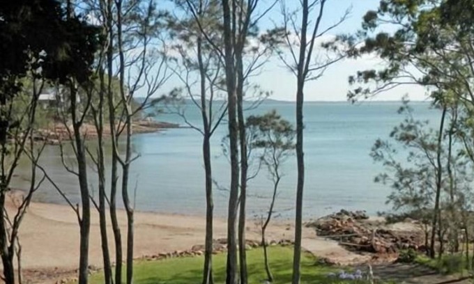 North Arm Cove Casa | Céspedes To The Beachfront