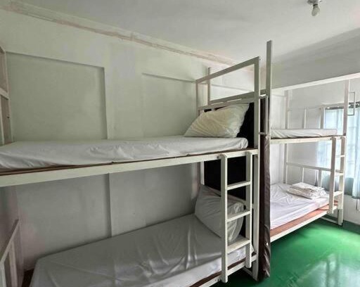 Taguig Apartamento | Lawton Residences Studio Room 3C - 4 pax
