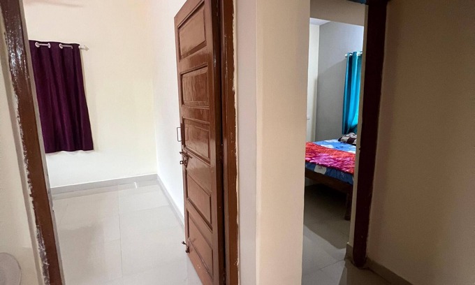 Varanasi Nagar Nigam Hotel | Laxmi villa
