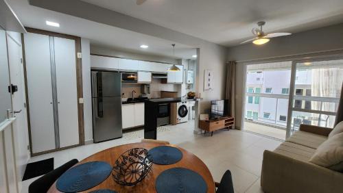 Gonzaga Apartamento | Lazer completo no melhor do Gonzaga, cozinha top, Garagem