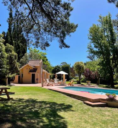Sierra de los Padres Apartamento | Lazlo