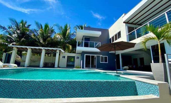 Costa Del Sol Casa | Lazo Beach House, Costa del Sol