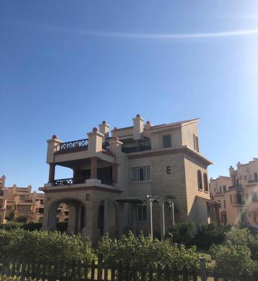 Sidi Abd El-Rahman Chalet De Esquí | Lazorde bay duplex chalet, North coast