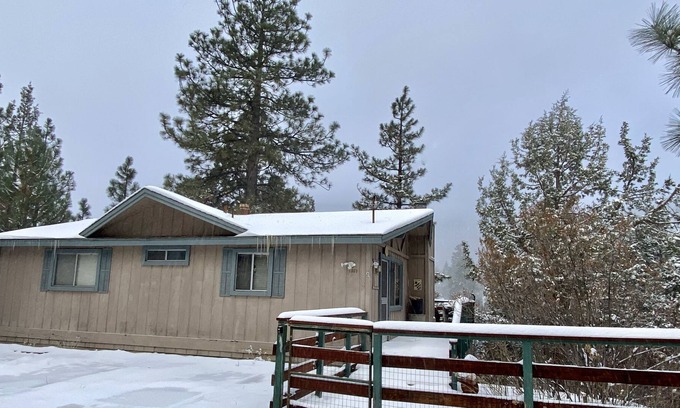 Whispering Forest Casa | Lazy Bear Lodge - 3br/2ba/relaxing Forest Views/smart Tv/wifi/fenced Yard 3 Bedroom Home