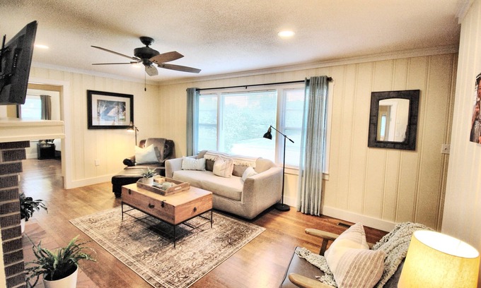 Hayesville Casa | Lazy Hiker, Take Two